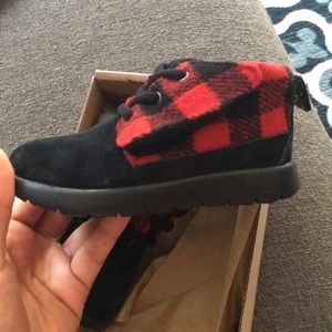Ugg Toddler Canoe Plaid Boot size 7
